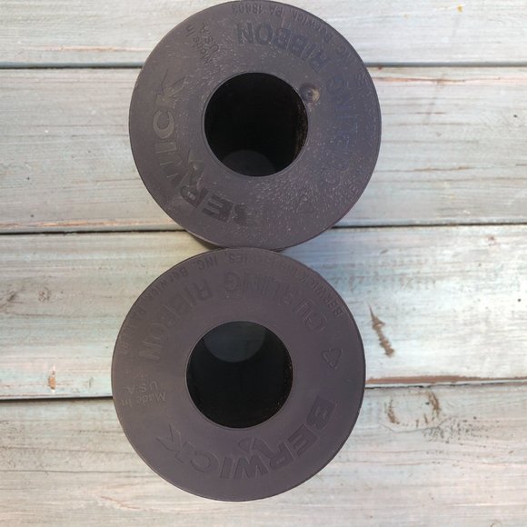 Berwick Crimped Curling Ribbon (2 Spool Set) 3/16-Inch by 500-Yard (NEW) - Picture 4 of 8